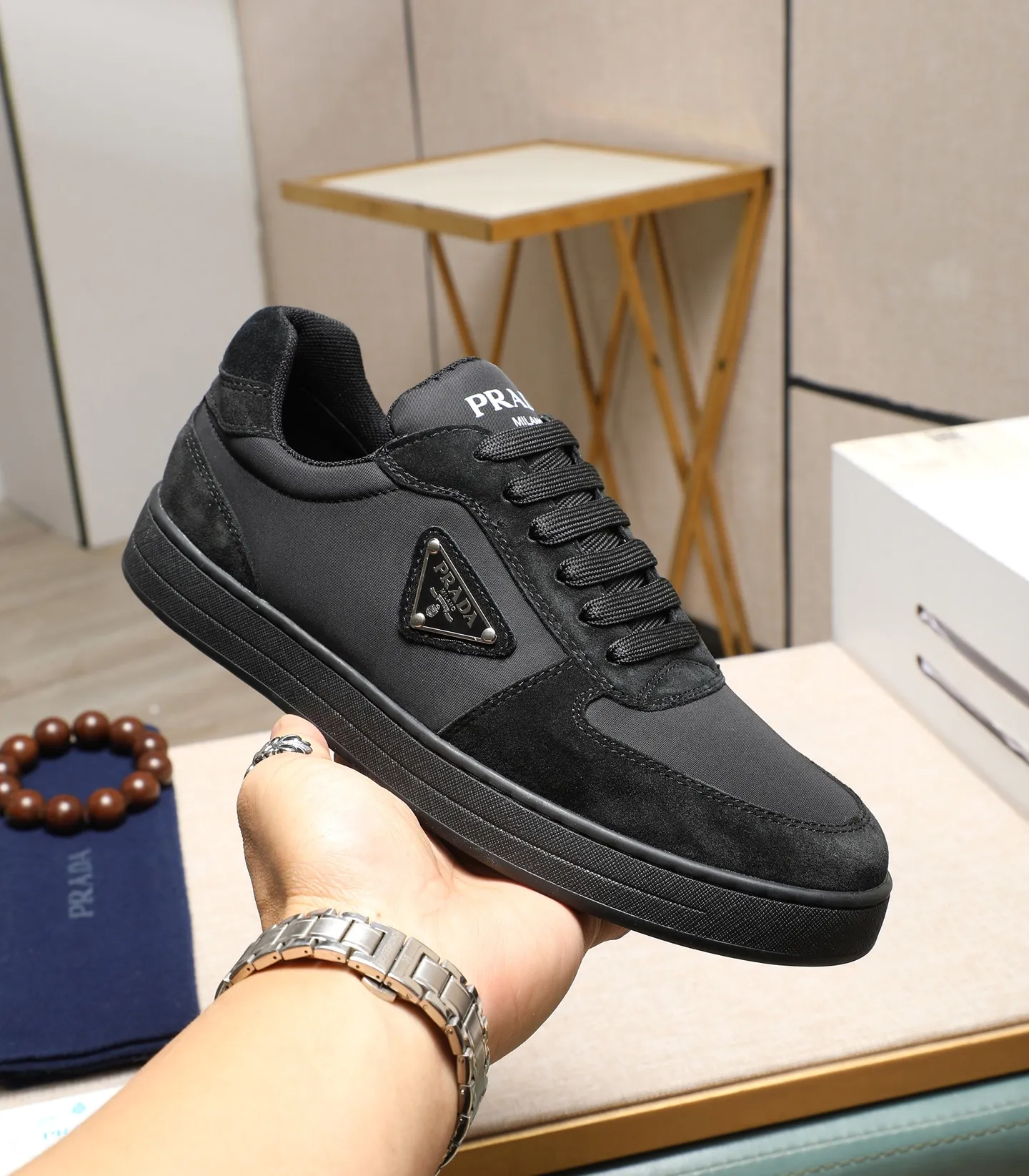 Men's men's shoes💰440🌹🌹[PRADA—Prada] latest model🙈original replica! 👟👟👟Available here. The workmanship is top-notch. The upper is made of Italian 🇮🇹Imported calfskin. ❗️Breathable genuine leather lining @Suitable for travel. The original version has an enlarged engraved sole, making it suitable for all kinds of travels, showing low-key luxury. Let quality speak for itself. Color: Size: 38-44